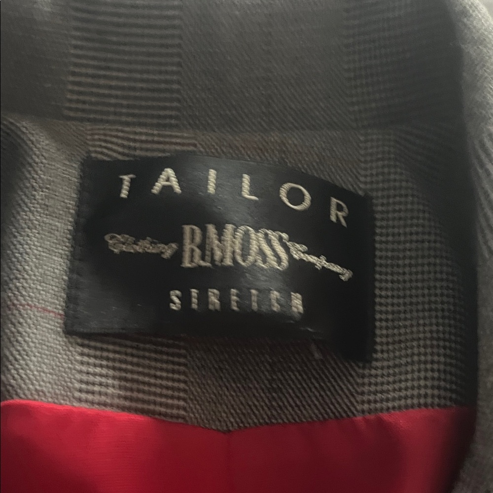 Tailor B. Moss Gray Blazer with Red Lining - Picture 2 of 5